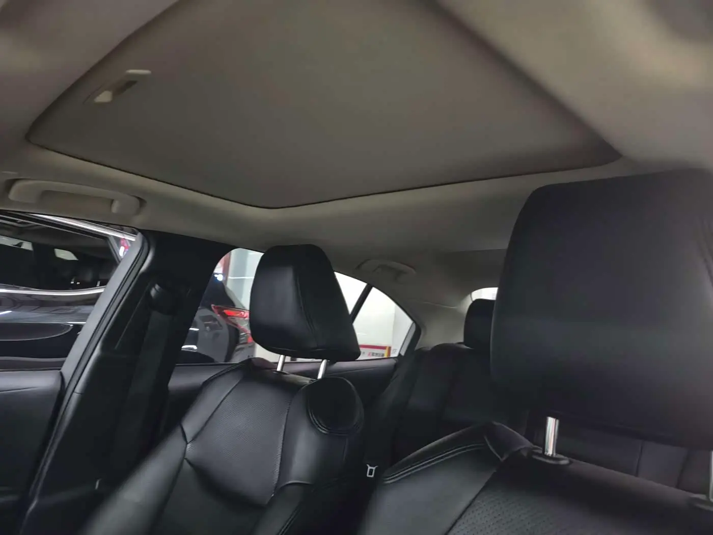 Toyota Corolla 2023 — Photo 12/20