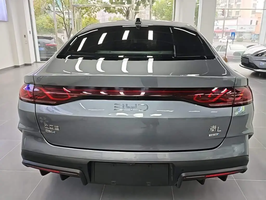 BYD Qin L 2025 — Photo 6/20