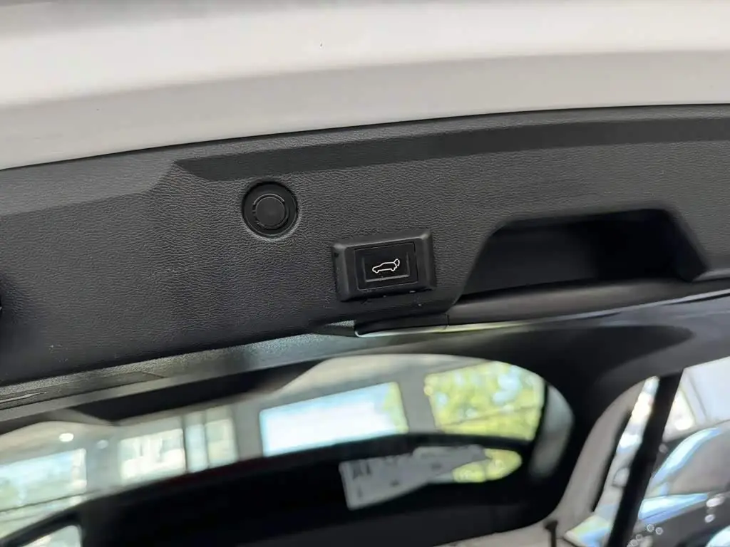 Haval H6 2023 — Photo 17/20