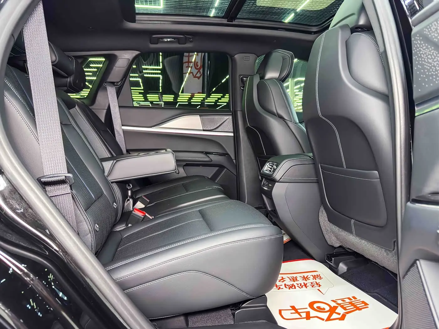 Cadillac XT5 2026 — Photo 7/13