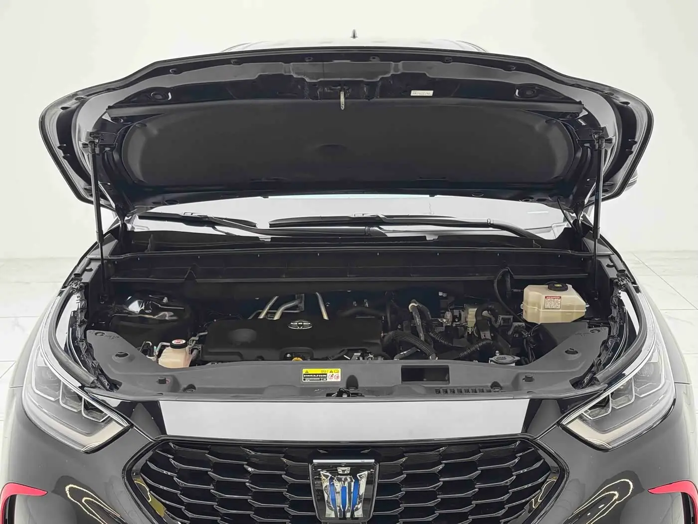 Toyota Crown Kluger 2021 — Photo 5/16