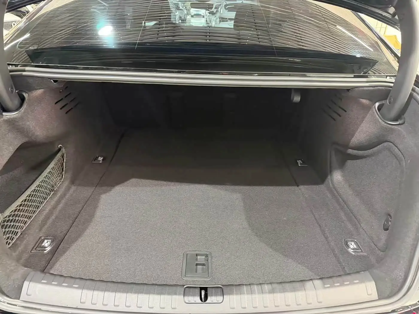 Audi A6L 2023 — Фото 15/15
