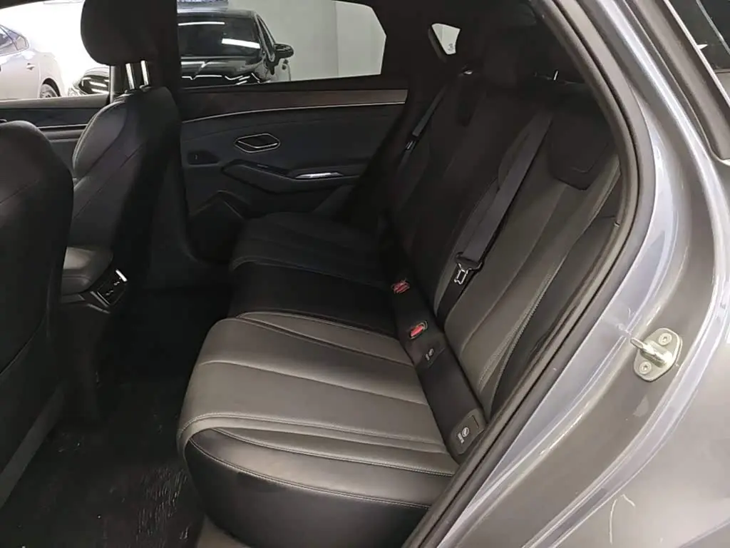 BYD Qin L 2025 — Photo 17/20