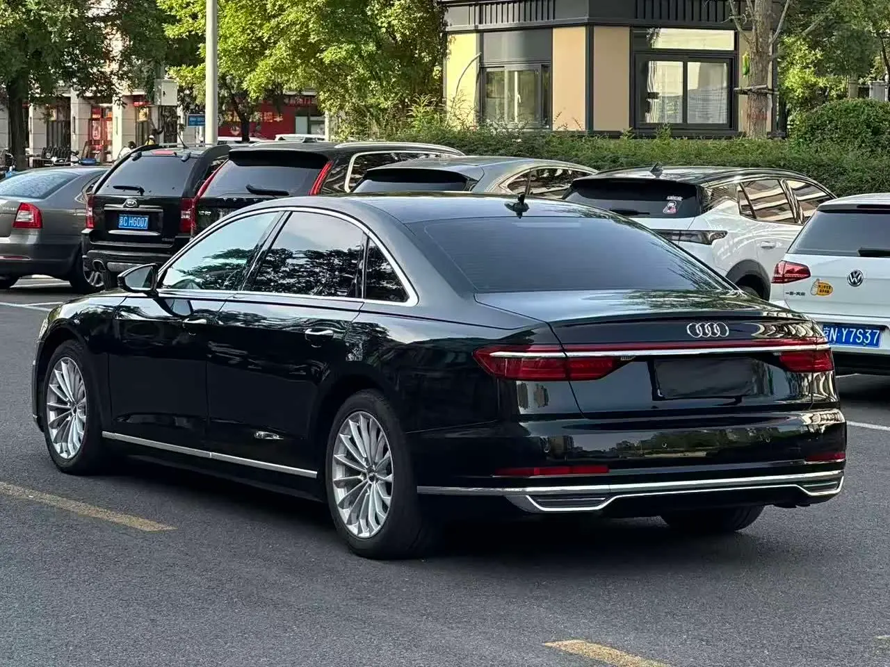 Audi A8 2019 — Şəkil 4/16