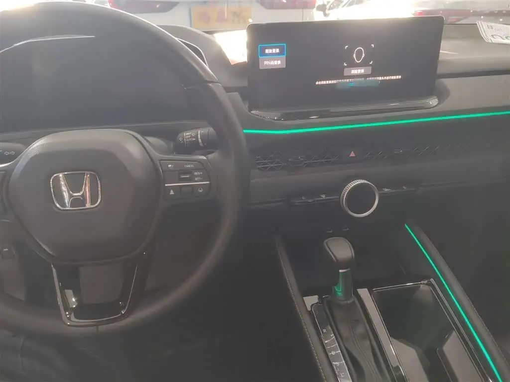 Honda Accord 2024 — Фото 12/20