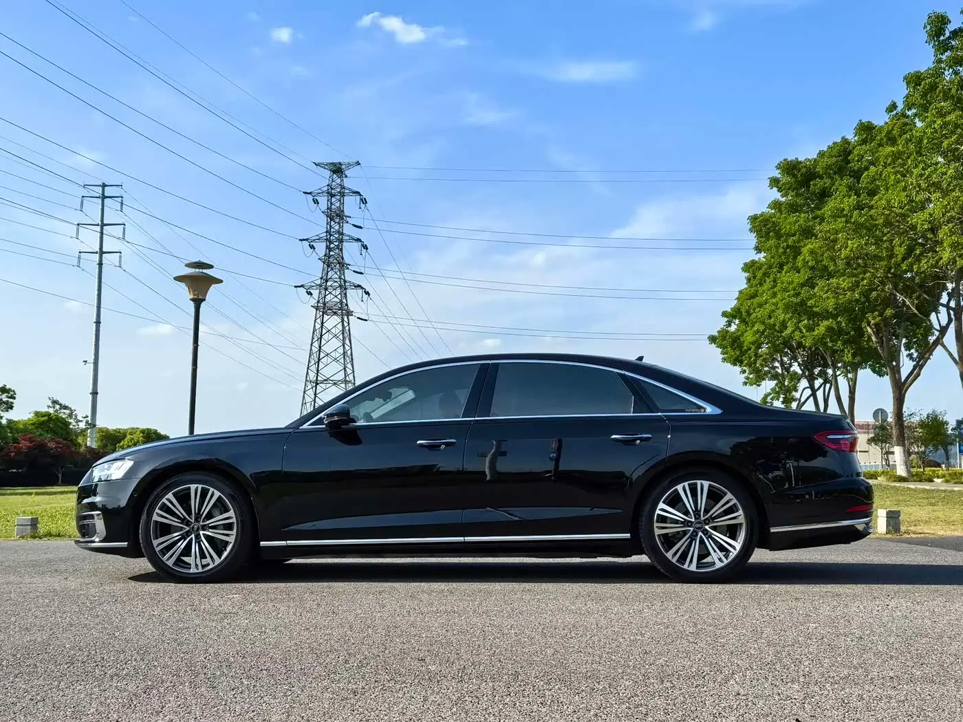 Audi A8 2021 — Şəkil 15/16