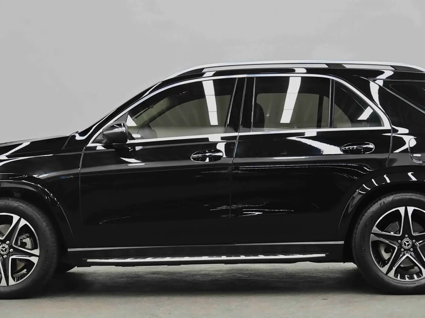 Mercedes-Benz GLE New Energy 2022 — Photo 19/20