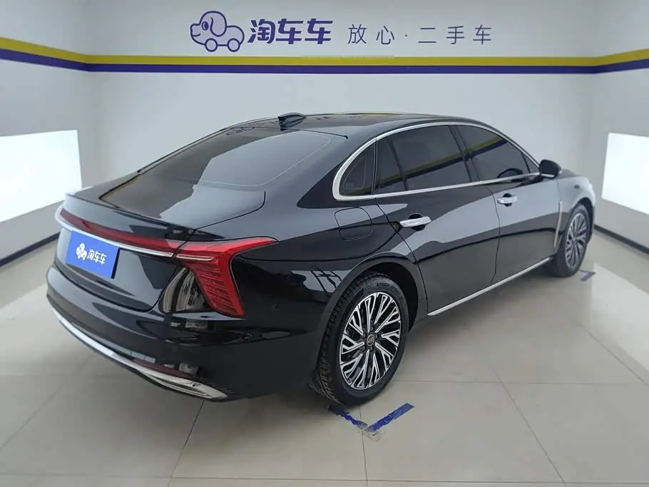 Hongqi H5 2025 — Фото 3/16