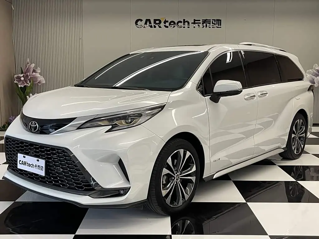 Toyota Granvia 2025 — Photo 1/20