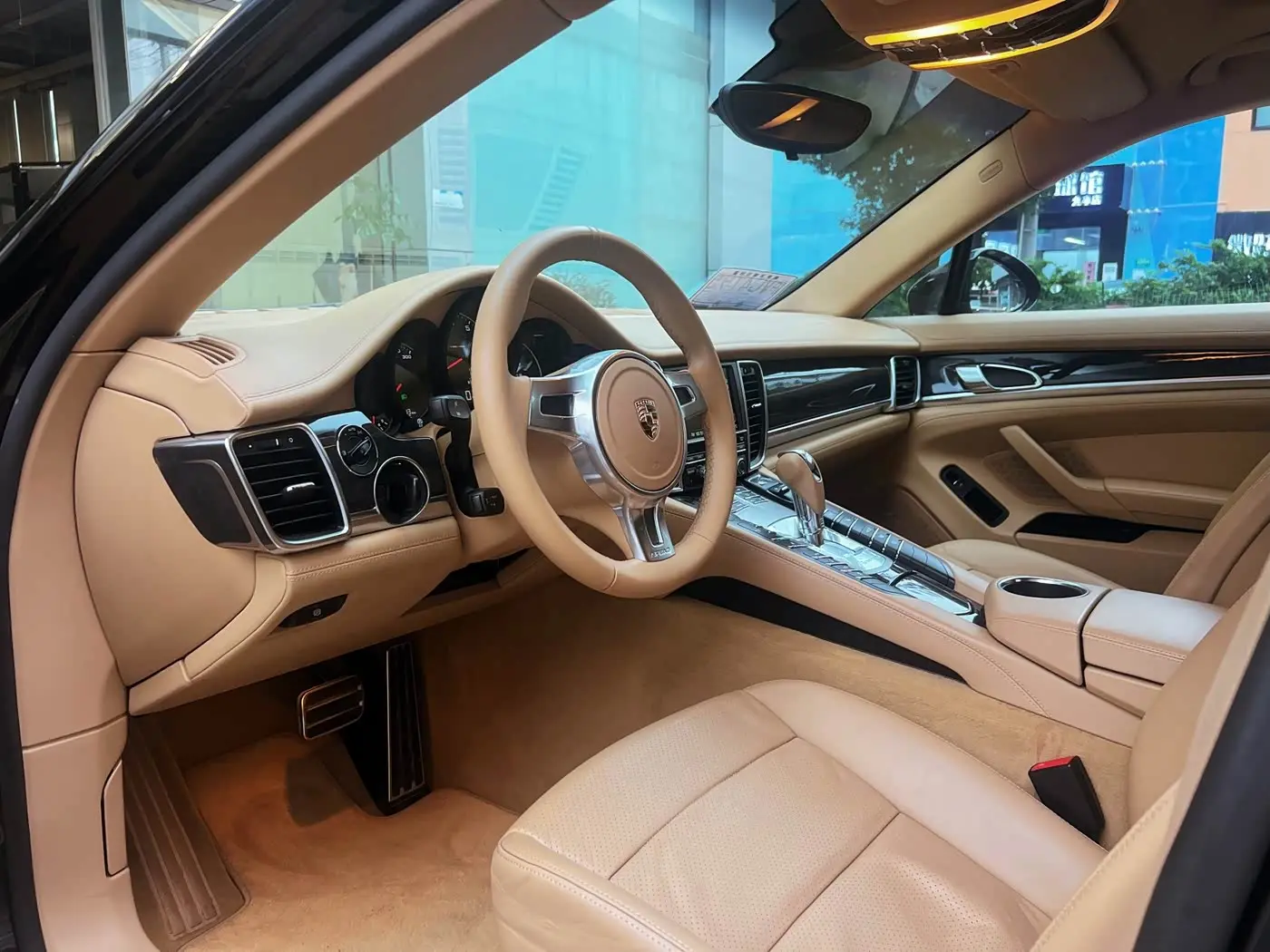 Porsche Panamera 2010 — Photo 7/13