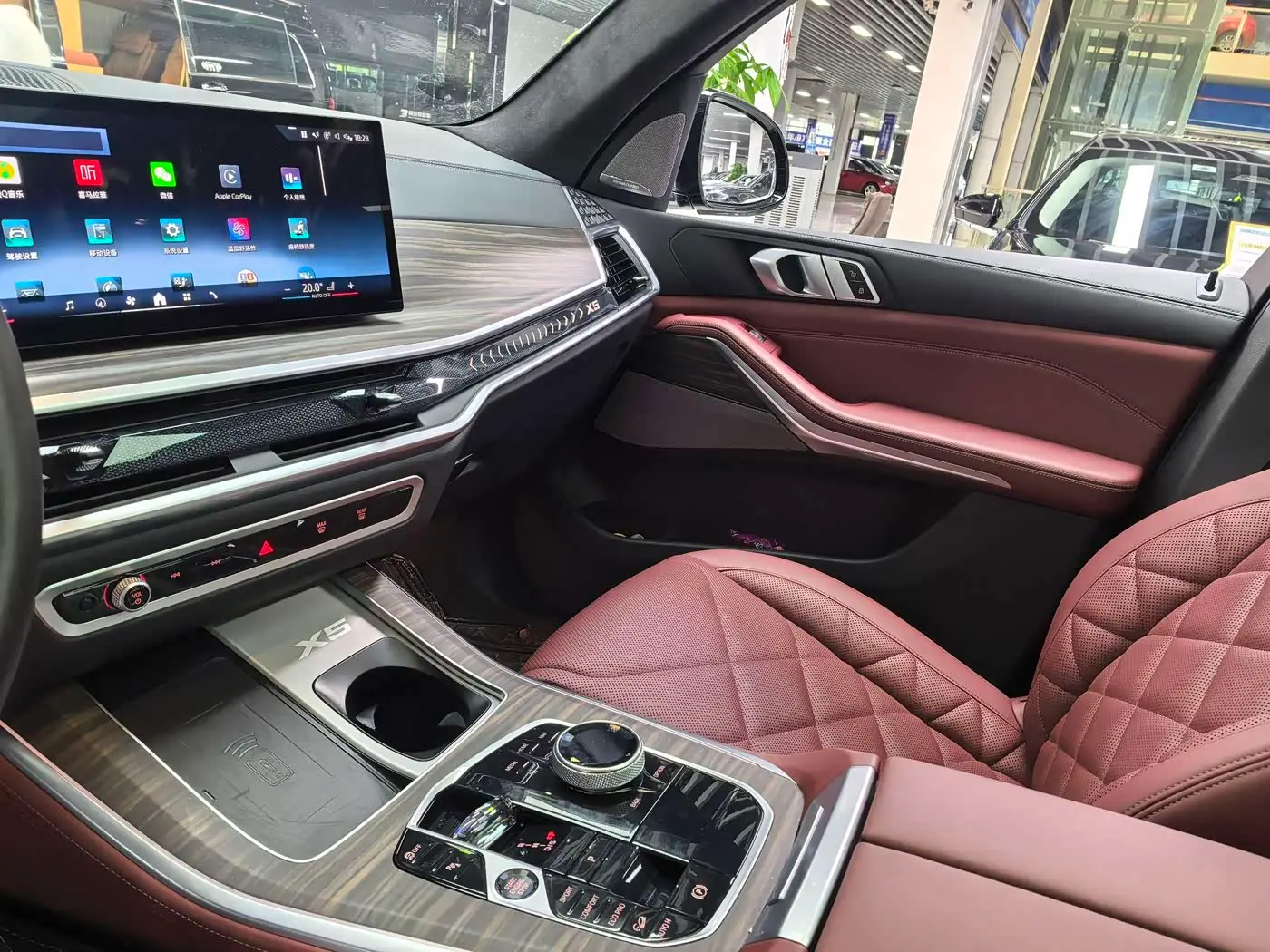 BMW X5 2025 — Photo 16/20
