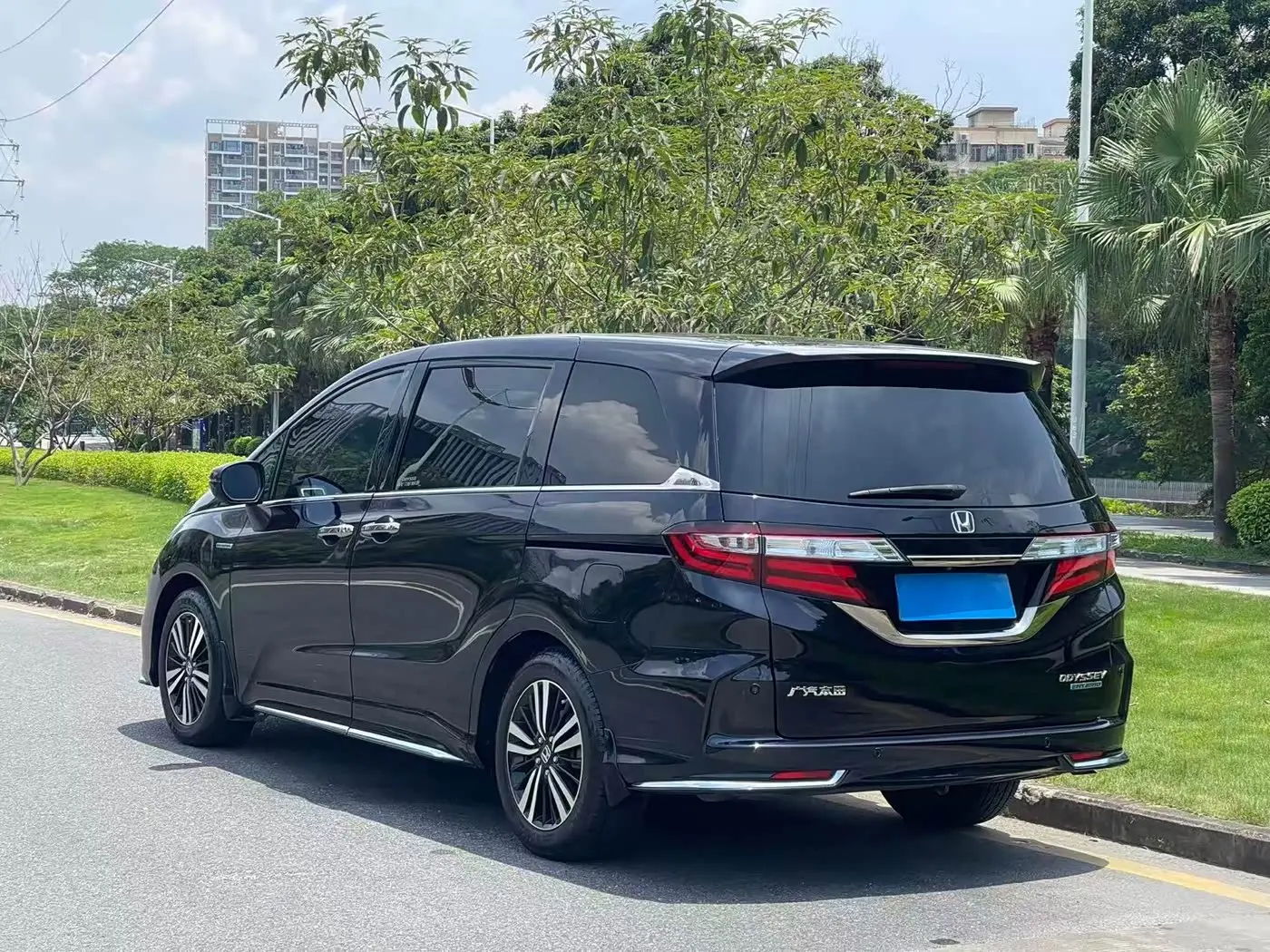 Honda Odyssey 2019 — Şəkil 16/16