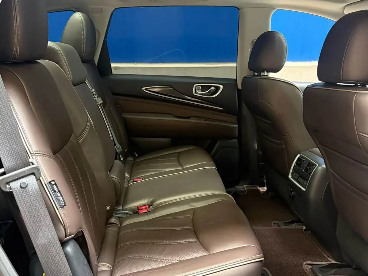 Infiniti QX60 2020 — Photo 9/9