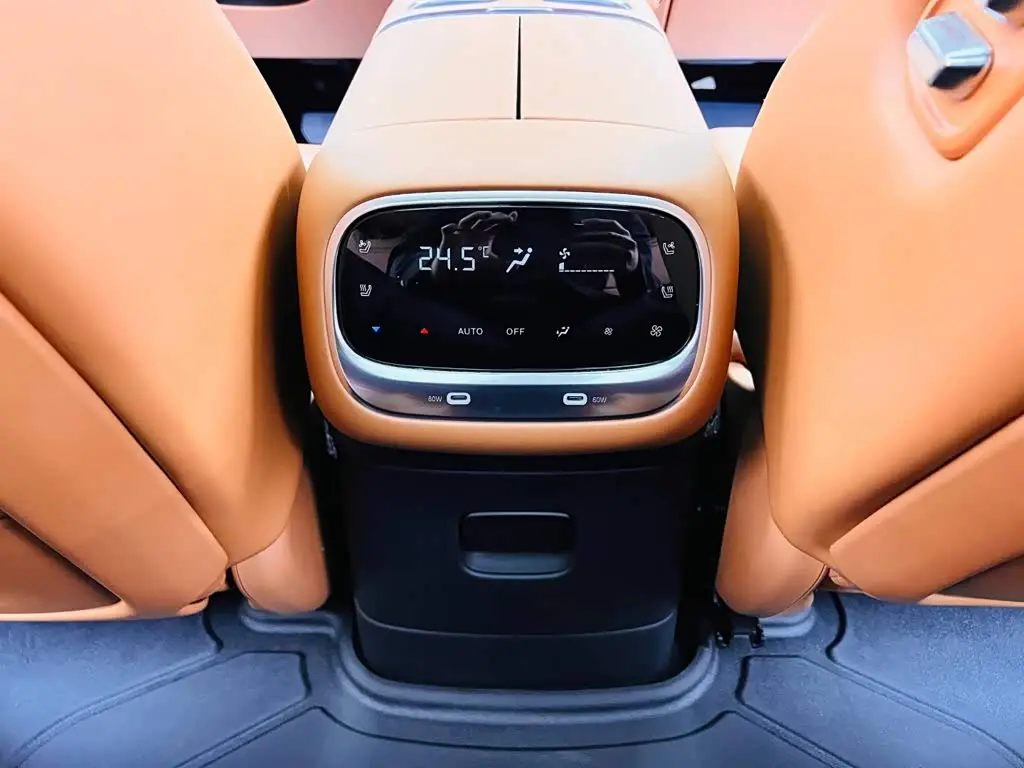 GAC Trumpchi Trumpchi Vision S9 2025 — Photo 17/17