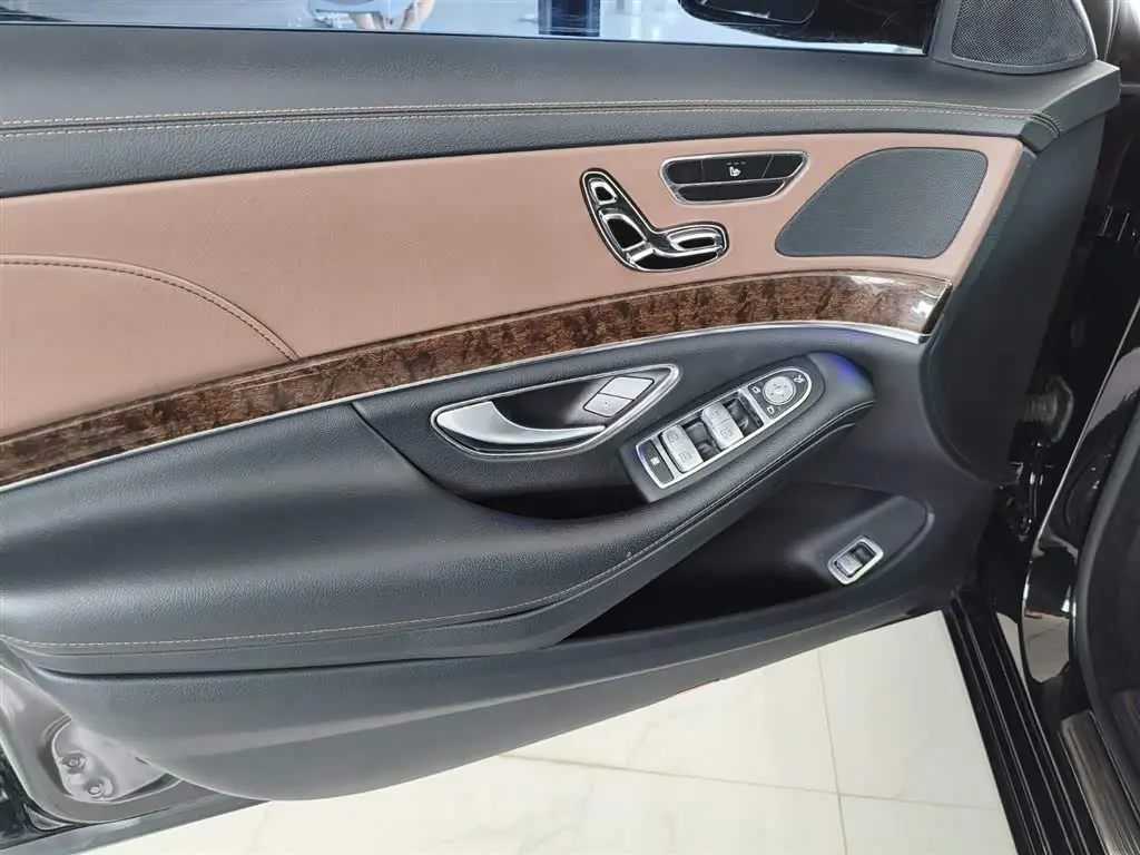Mercedes-Benz S-Class 2015 — Photo 2/11