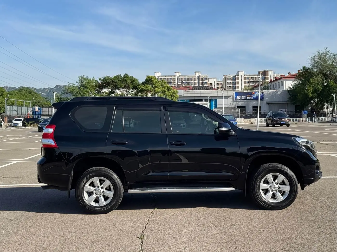 Toyota Prado 2017 — Фото 8/20