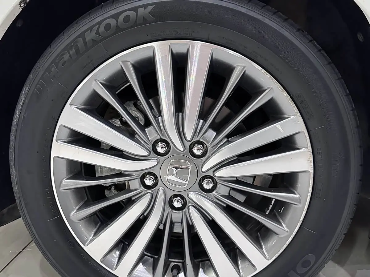 Honda Odyssey 2019 — Photo 10/15