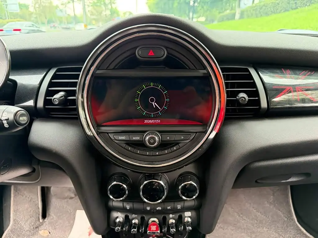 MINI MINI 2021 — Photo 10/13