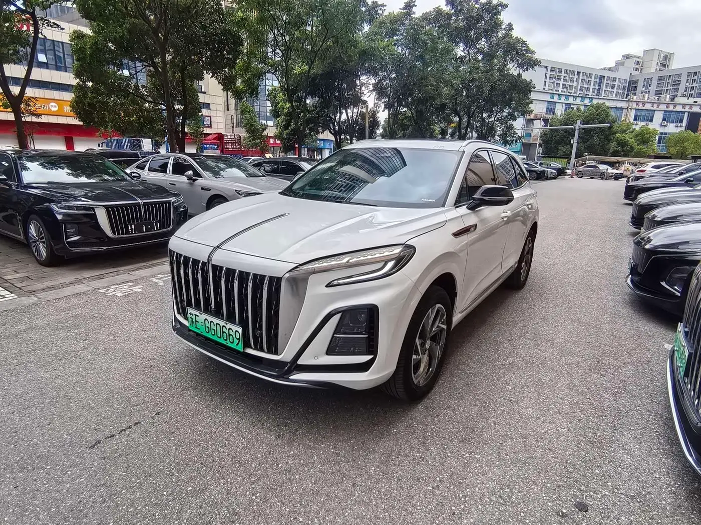 Hongqi HS3 PHEV, 2026