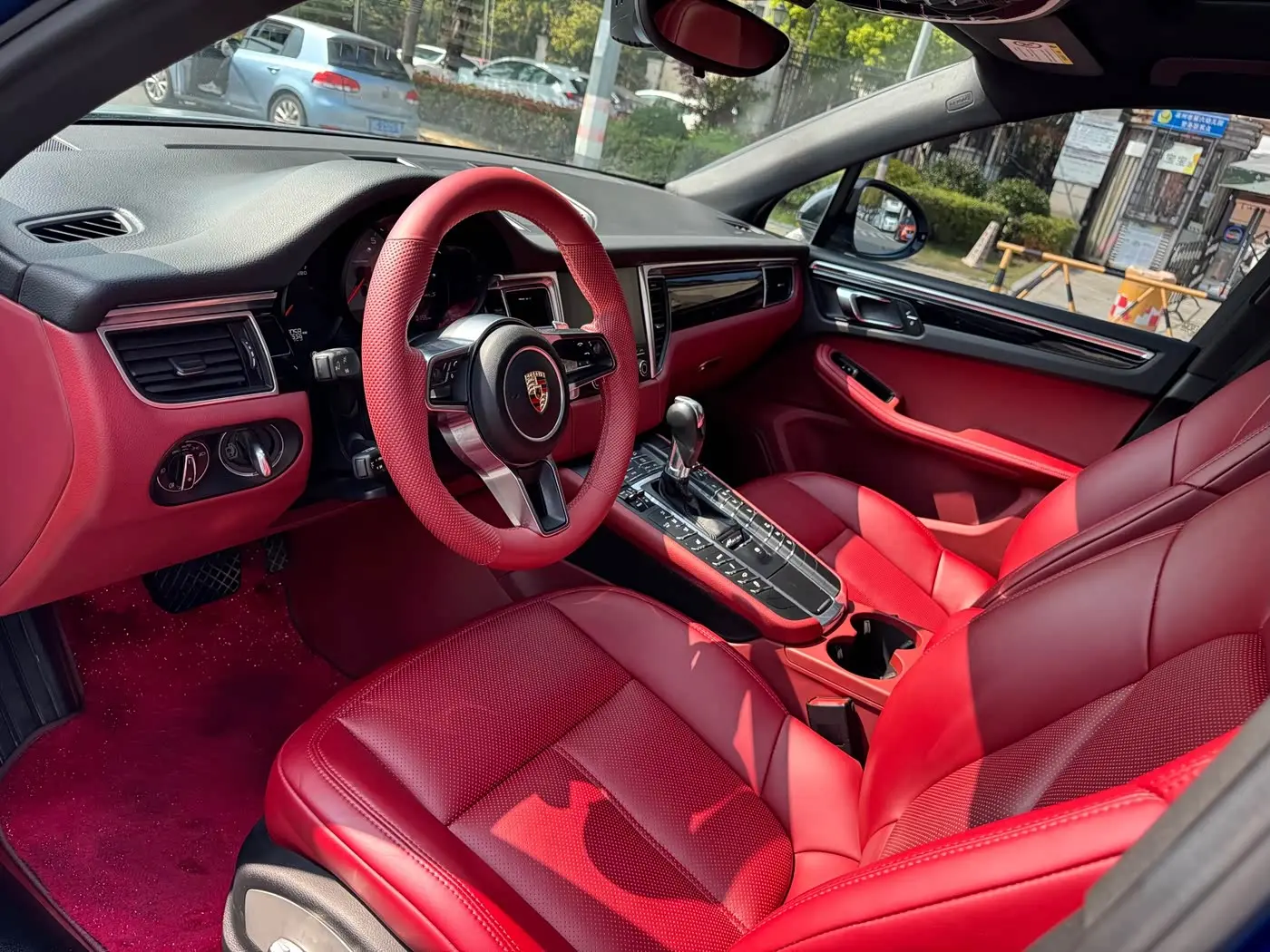 Porsche Macan 2017 — Şəkil 12/19
