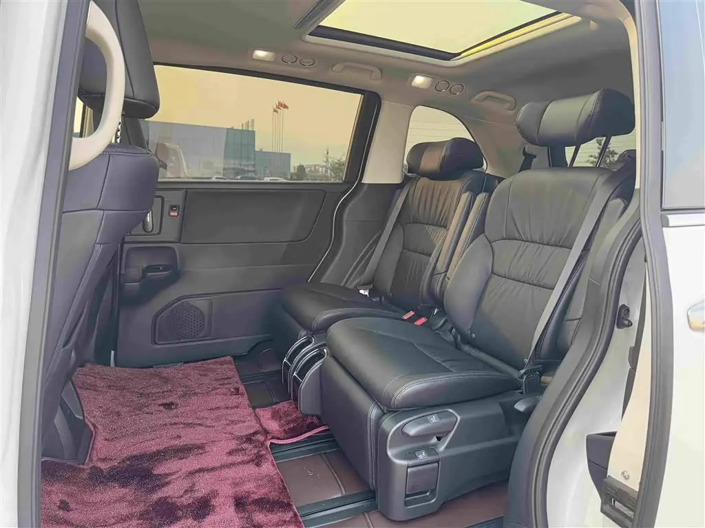 Honda Odyssey 2023 — Photo 13/20