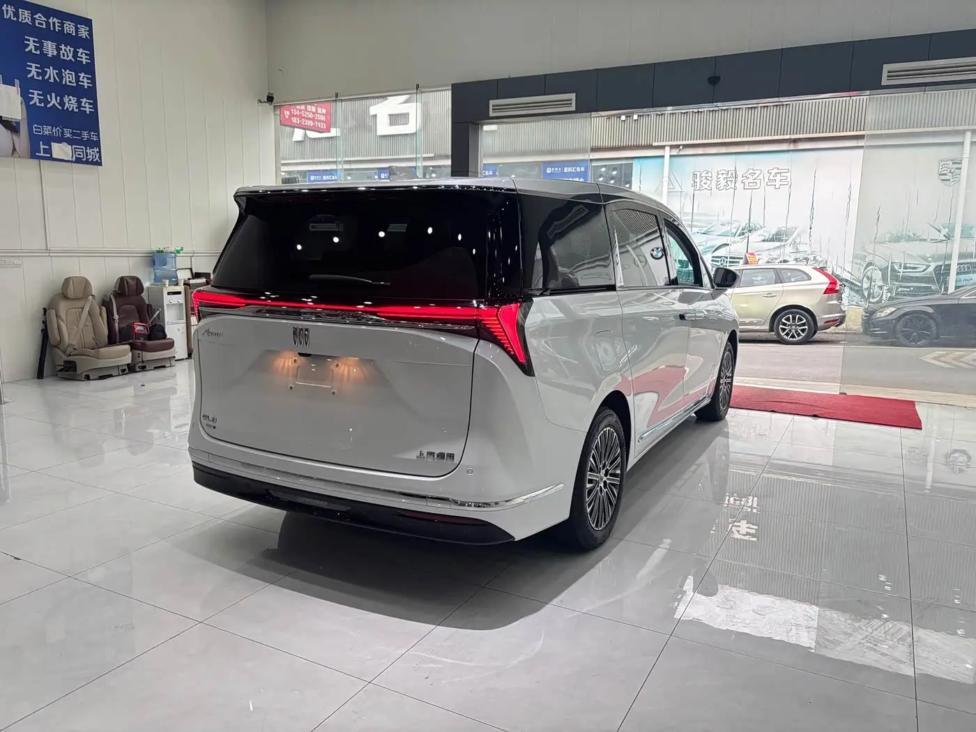 Buick GL8 New Energy 2024 — Photo 6/20