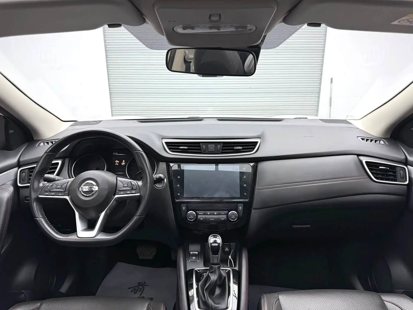 Nissan Qashqai 2022 — Photo 12/18