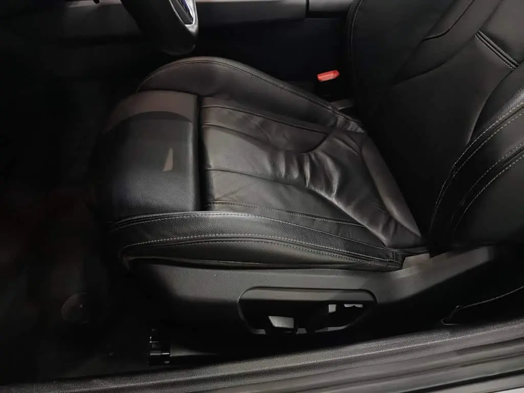 BMW Z4 2019 — Photo 20/20