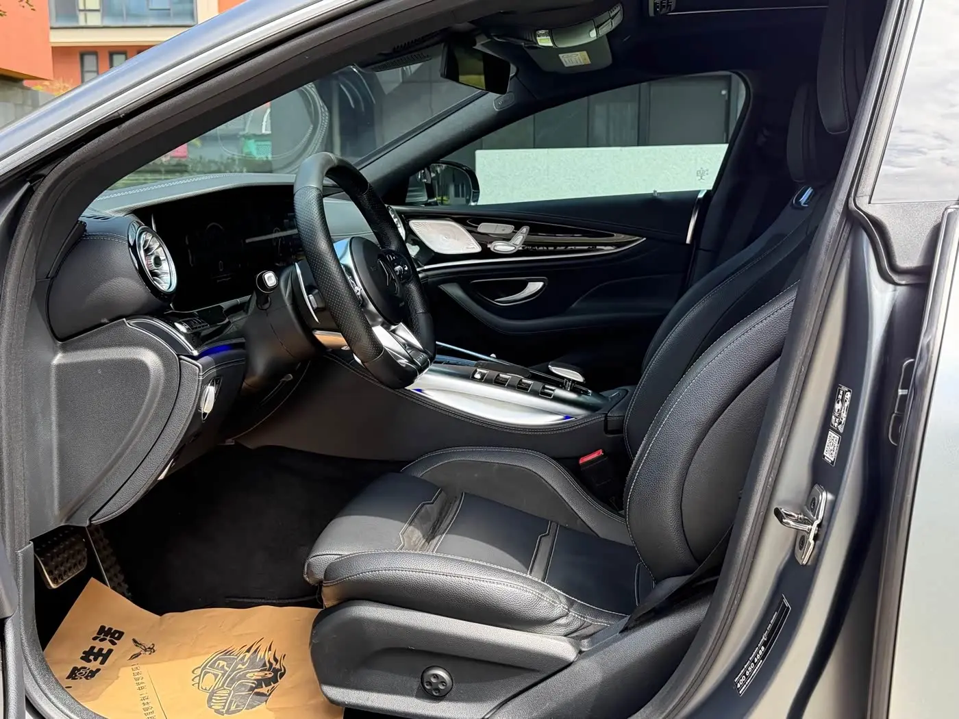 Mercedes-Benz AMG GT 2019 — Photo 11/19