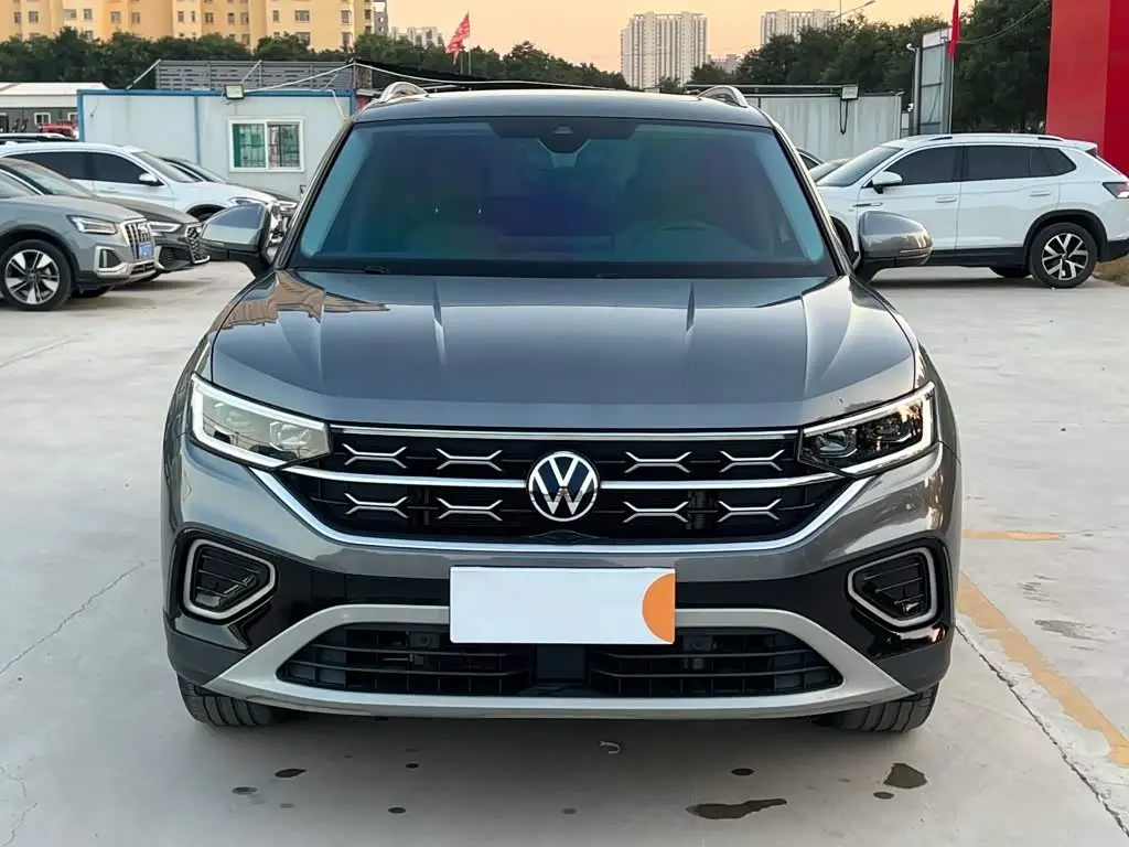 Volkswagen Tayron 2023 — Photo 2/18