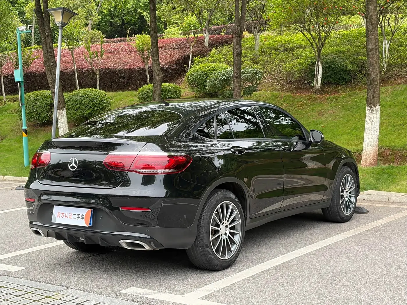 Mercedes-Benz GLC Coupe 2020 — Фото 11/13