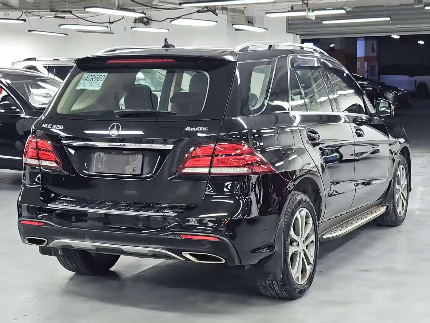 Mercedes-Benz GLE 2016 — Фото 15/17