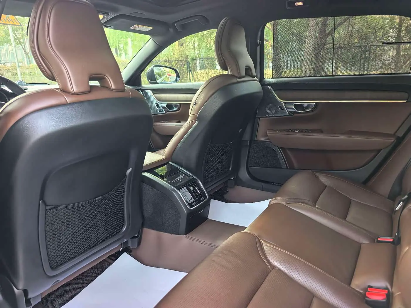 Volvo S90 2022 — Photo 12/20
