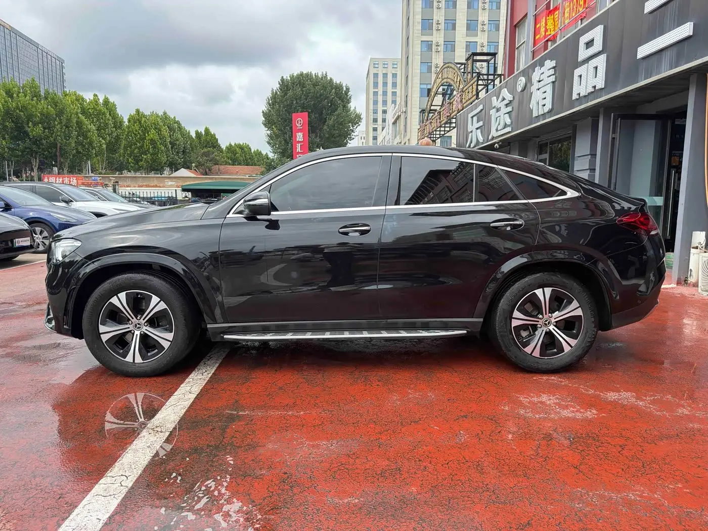 Mercedes-Benz GLE Coupe 2021 — Photo 3/16