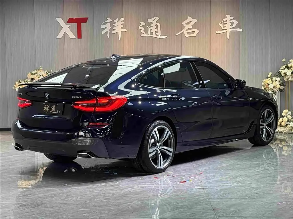 BMW 6 Series GT 2024 — Photo 10/20