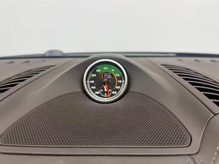 Porsche Cayenne 2015 — Фото 15/15