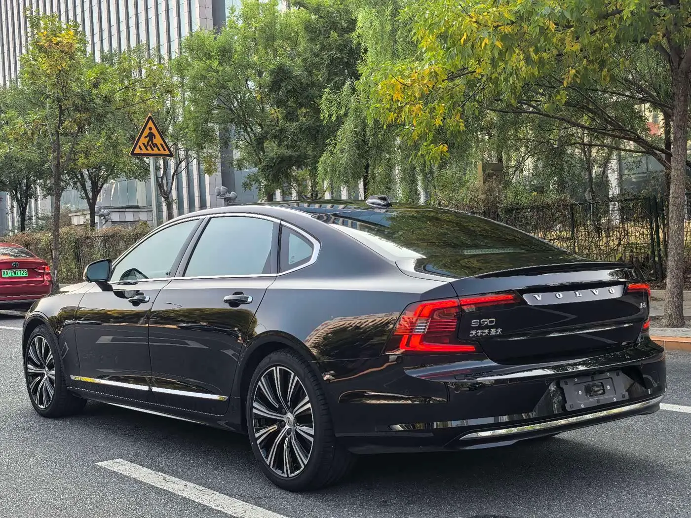 Volvo S90 2022 — Photo 20/20