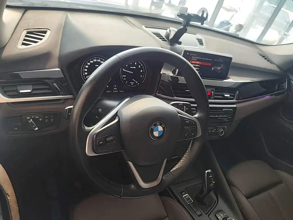 BMW X1 2020 — Фото 10/20