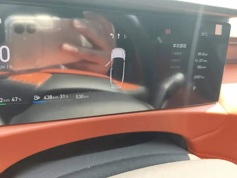 Geely Galaxy Galaxy M7 2026 — Photo 14/16