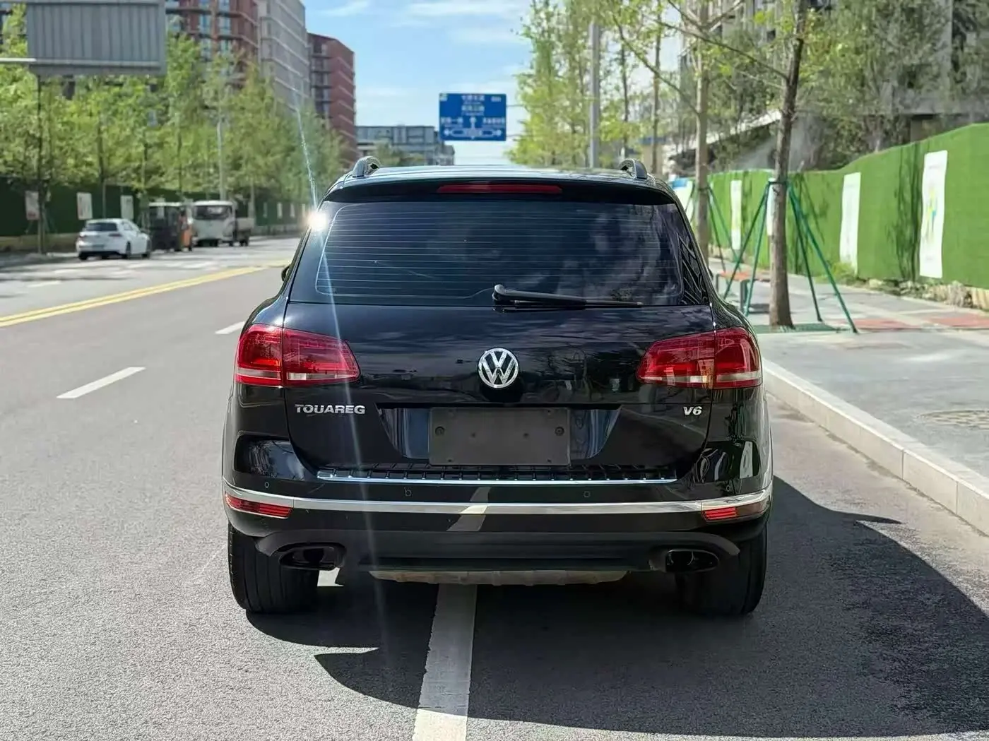 Volkswagen Touareg 2017 — ფოტო 8/9
