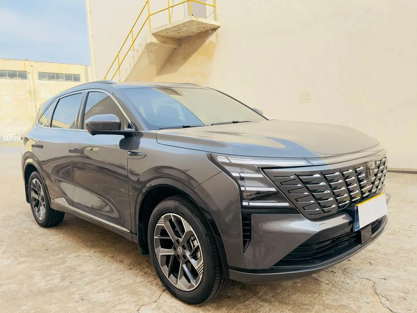 Changan CS75 PLUS 2026 — Фото 3/9