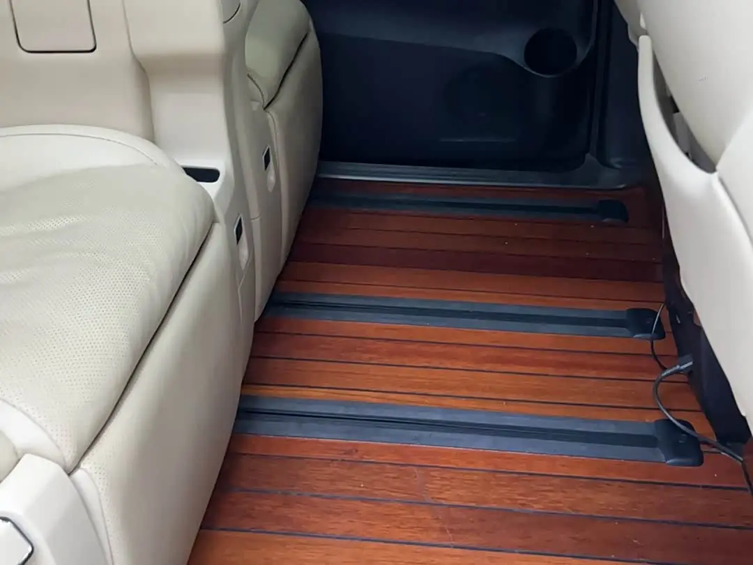 Toyota Vellfire 2020 — Photo 14/14