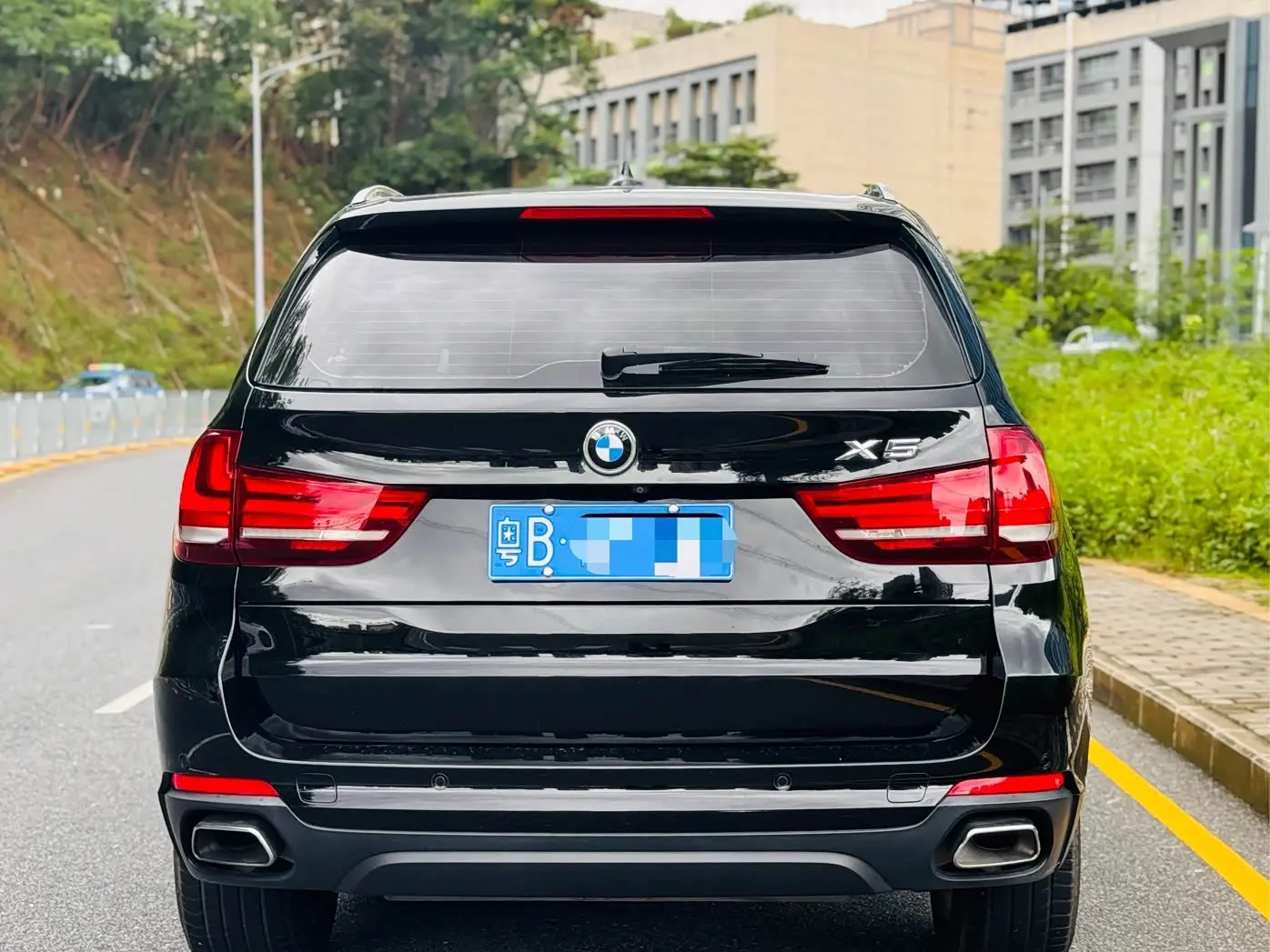 BMW X5 2019 — Фото 10/15