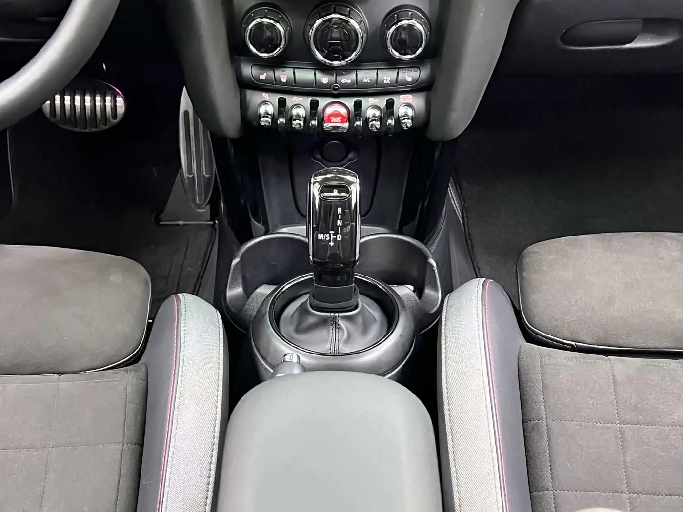 MINI JCW 2021 — Photo 11/14