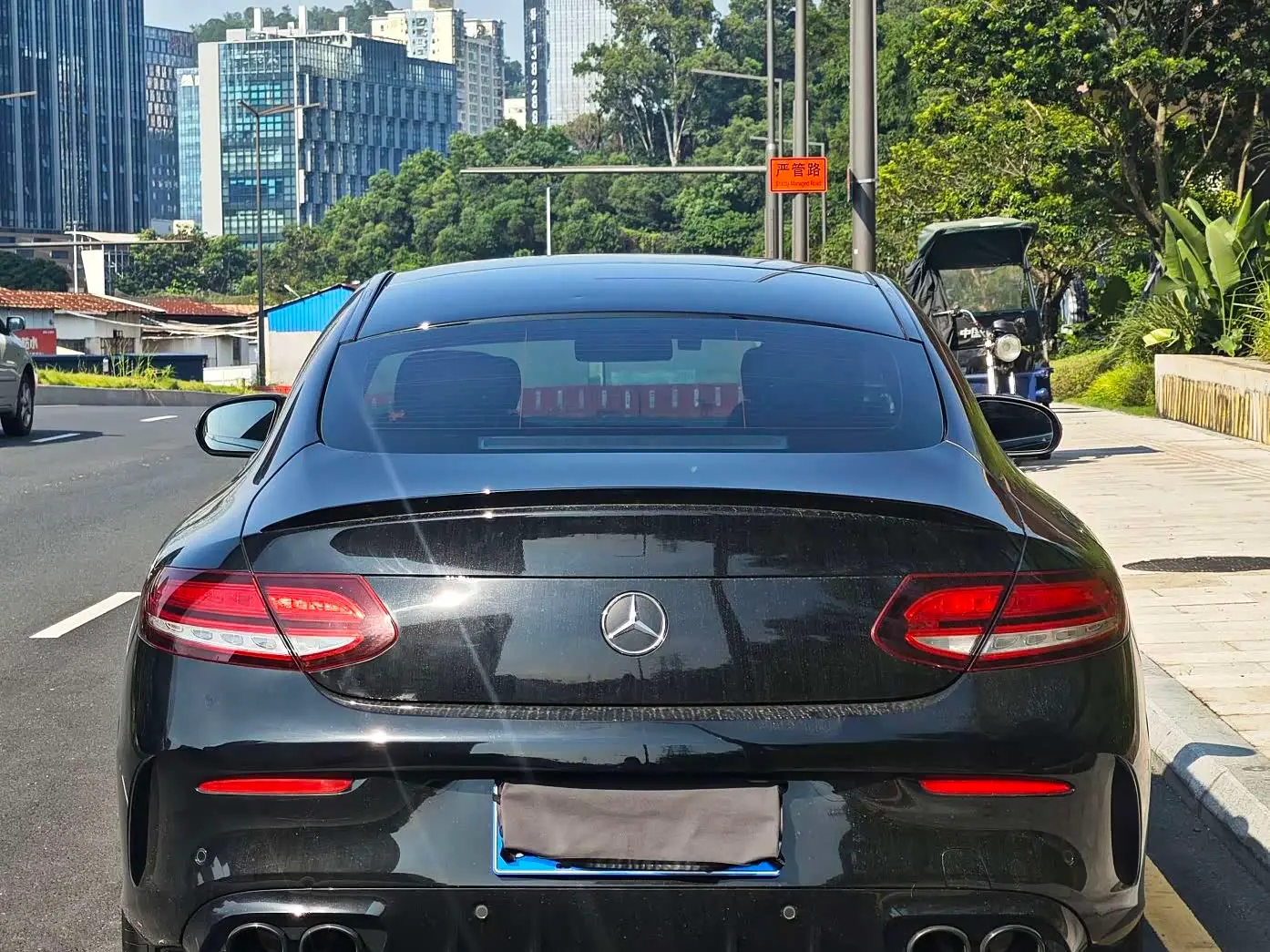 Mercedes-Benz C-Class AMG 2021 — Photo 5/7