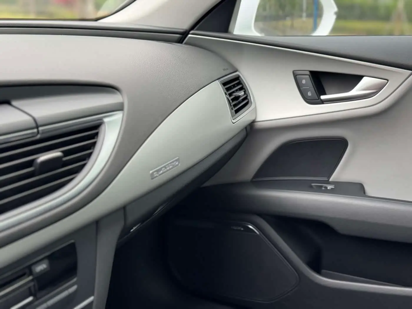 Audi A7 2015 — Photo 17/19