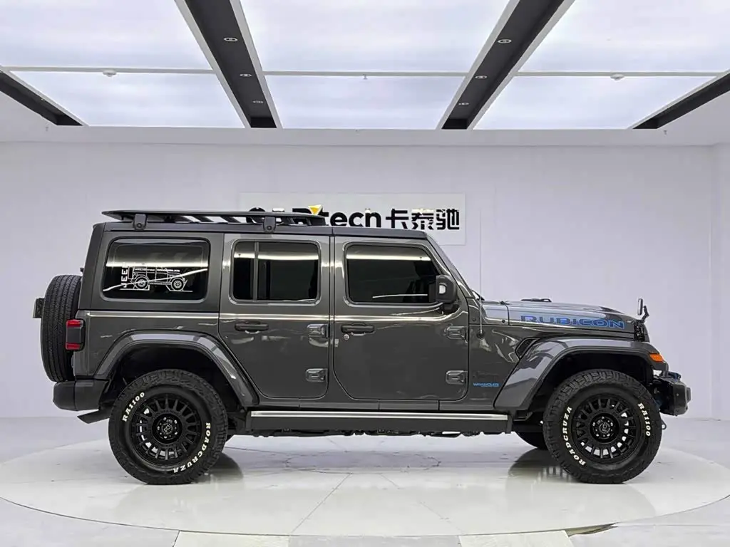 Jeep Wrangler 4xe 2022 — Фото 6/20
