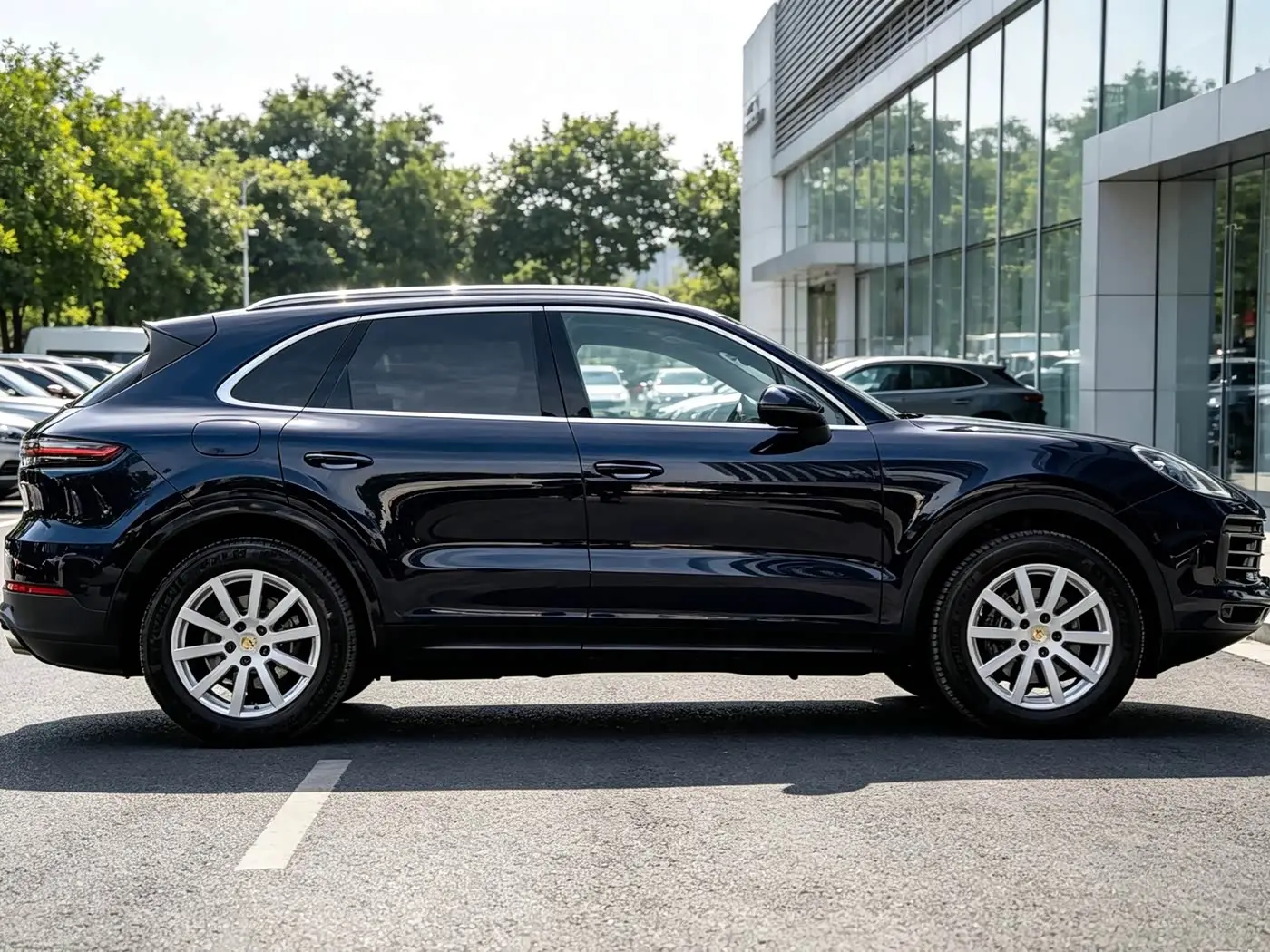 Porsche Cayenne 2018 — Photo 12/12