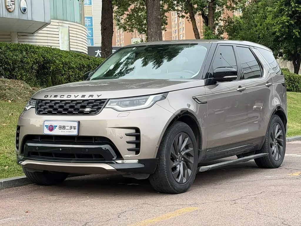 Land Rover Discovery 2021 — Фото 1/14