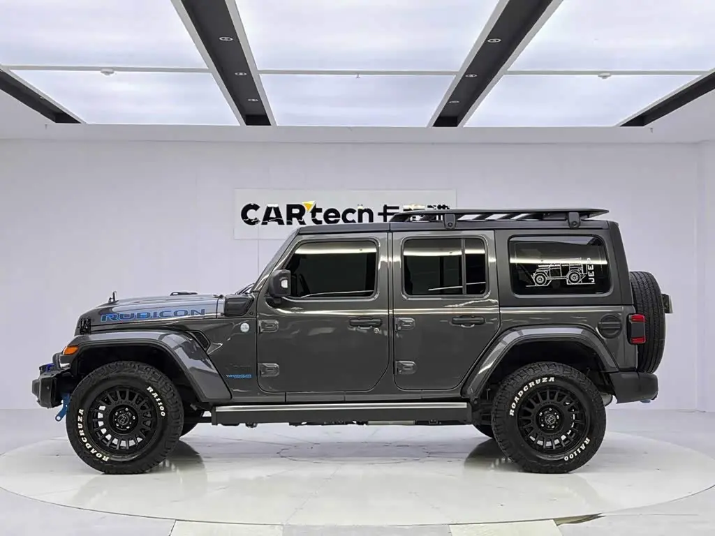 Jeep Wrangler 4xe 2022 — Фото 2/20